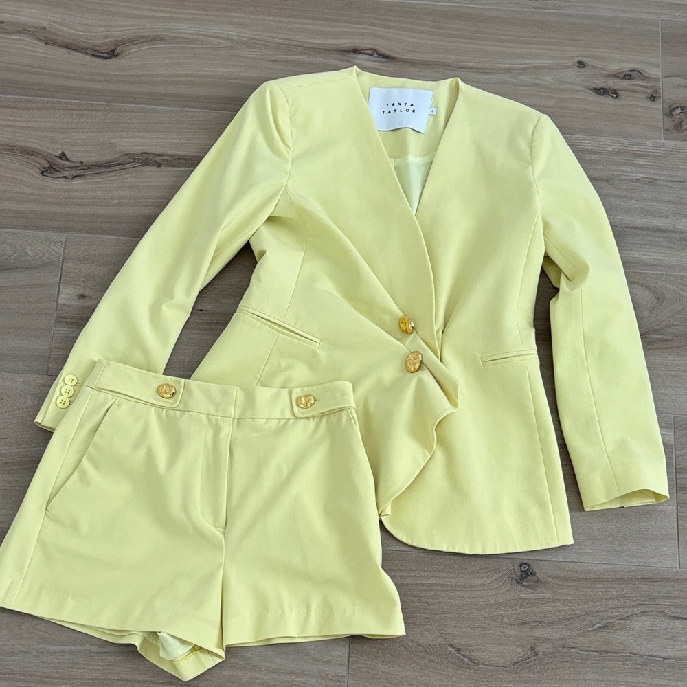 Tanya Taylor Blazer with matching Shorts Suit.  Gold accents, Like New Size 0